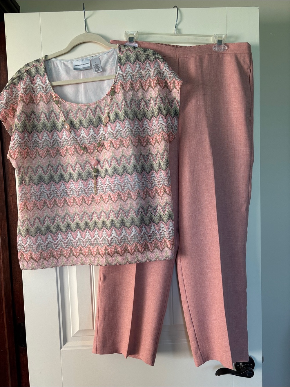 NWOT Alfred Dunner Pink Green Chevron Pattern Short Sleeve Blouse